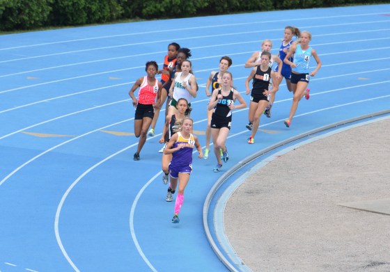 2012 IHSA State 800m Finals Lap 1